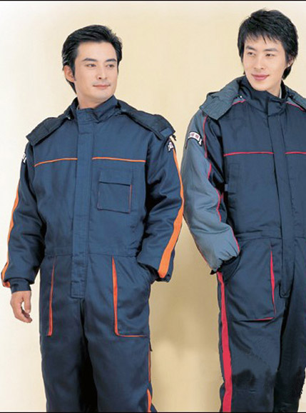 手机看片你懂的连体服定做